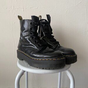 Dr. Martens Molly Boots | Size W11